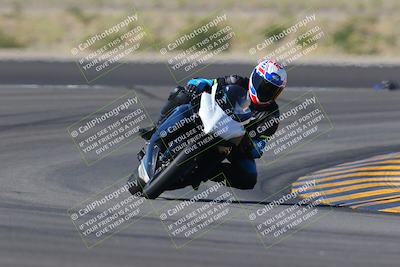 media/Nov-06-2022-SoCal Trackdays (Sun) [[208d2ccc26]]/Turn 11 (10am)/